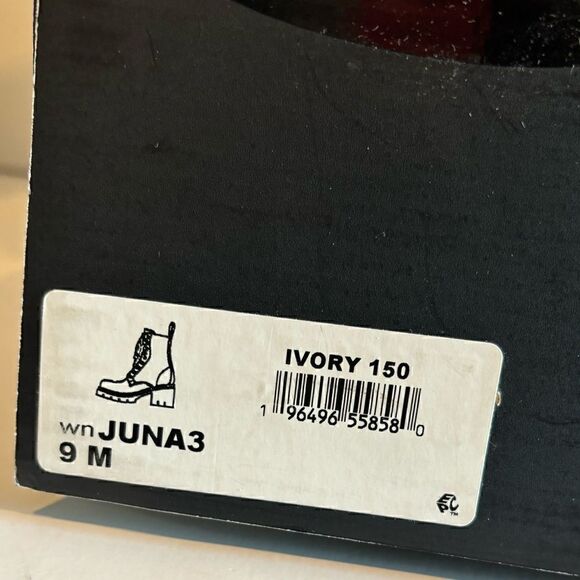 Nine West Women's Juna3 Combat Boot booties shoes ivory 9 - Picture 9 of 9